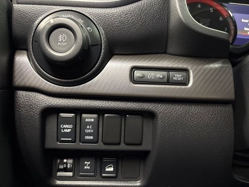 Used 2021 Nissan Titan PRO-4X w/ Pro-4x Utility Package image 28