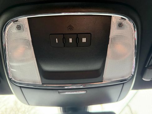 Used 2018 Dodge Charger GT w/ Blacktop Package image 22