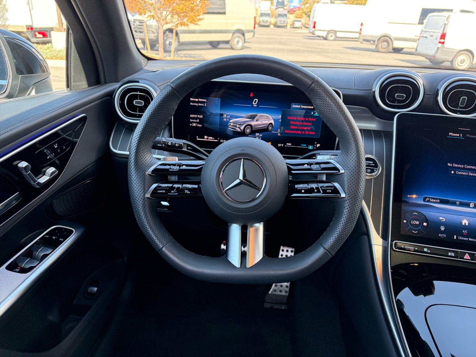 Used 2026 Mercedes-Benz GLC 300 4MATIC image 9