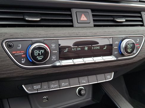 Used 2023 Audi A5 2.0T Premium Plus w/ Premium Plus image 16