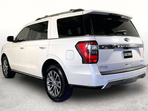 Used 2018 Ford Expedition Limited w/ Equipment Group 301A AWD/4WD image 15