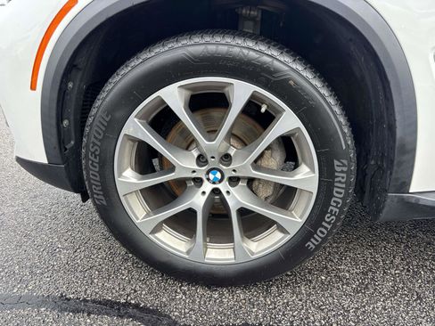 Used 2019 BMW X5 xDrive40i w/ Convenience Package AWD/4WD image 7