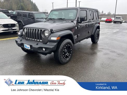 Used 2018 Jeep Wrangler Unlimited Sport S image 1