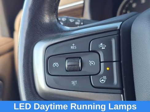 Used 2021 Chevrolet Tahoe Premier w/ Premium Package AWD/4WD image 25