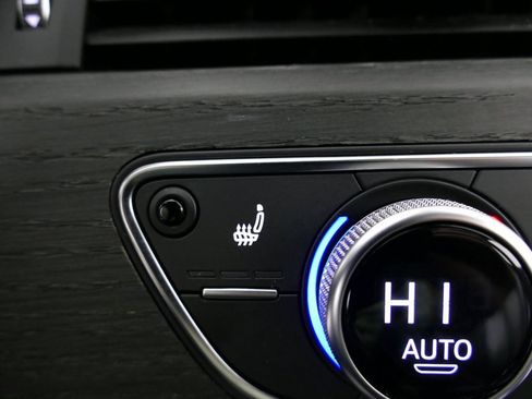 Used 2023 Audi A4 2.0T Premium Plus image 22