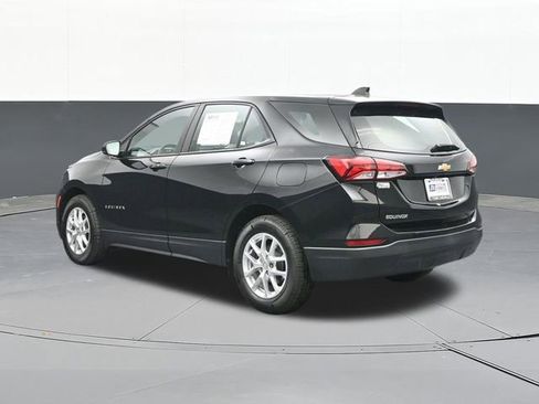 Used 2023 Chevrolet Equinox LS w/ LPO, Floor Liner Package FWD image 10