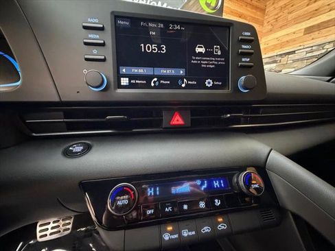 New 2026 Hyundai Elantra Sport FWD image 15