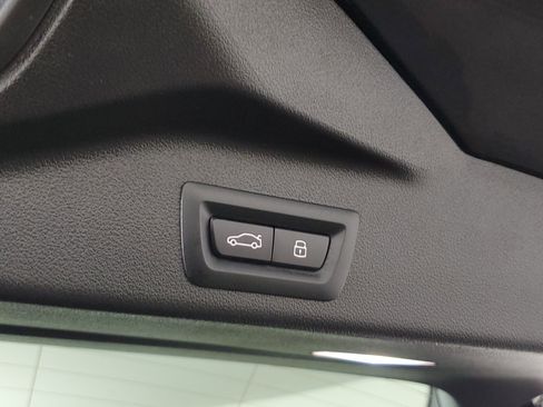 New 2026 BMW X5 xDrive50e w/ Climate Comfort Package image 25