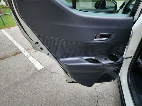 Used 2021 Toyota C-HR LE image 25