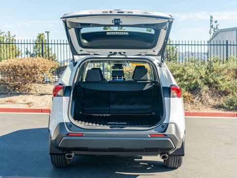 Certified 2025 Toyota RAV4 XLE FWD image 23