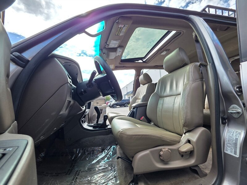 Used 2002 Toyota 4Runner SR5 AWD/4WD image 13
