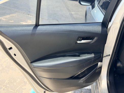 Used 2021 Toyota Corolla SE FWD image 28