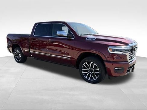 Used 2025 RAM 1500 Limited AWD/4WD image 7