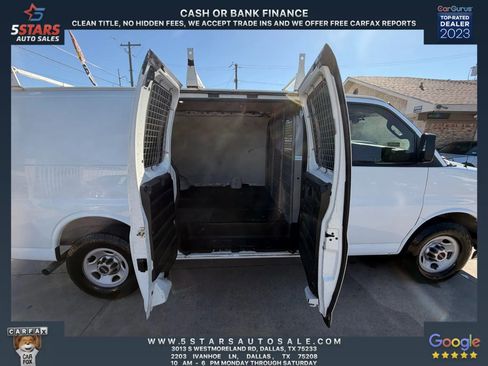 Used 2017 GMC Savana 2500 image 27