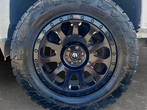Used 2017 GMC Canyon SLT w/ Trailering Package AWD/4WD image 9