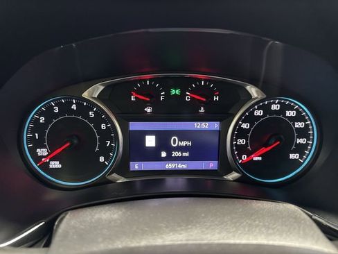Used 2022 Chevrolet Equinox RS w/ RS Leather Package FWD image 15