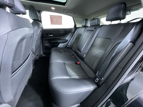 Certified 2024 Nissan Ariya AWD image 23
