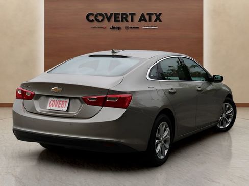 Used 2025 Chevrolet Malibu LT FWD image 5