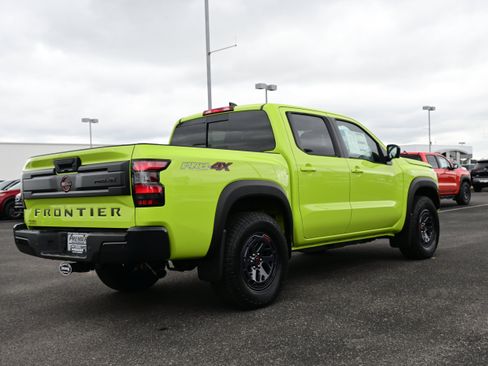 New 2026 Nissan Frontier PRO-4X w/ Pro-4x Convenience Package image 8