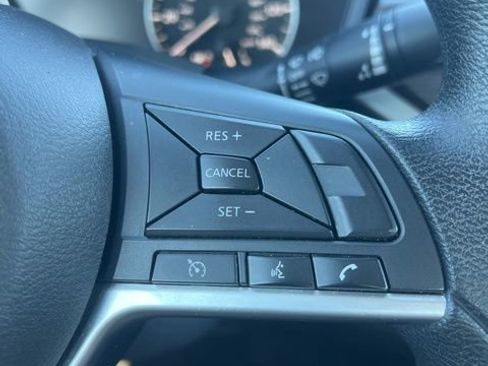 Used 2023 Nissan Altima 2.5 SV image 13