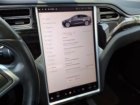 Used 2017 Tesla Model X 75D AWD/4WD image 19
