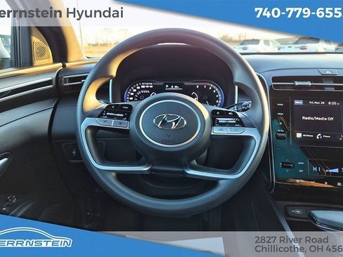 Used 2024 Hyundai Santa Cruz SEL image 8