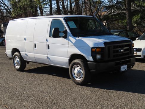 Used 2013 Ford E-250 and Econoline 250 image 23
