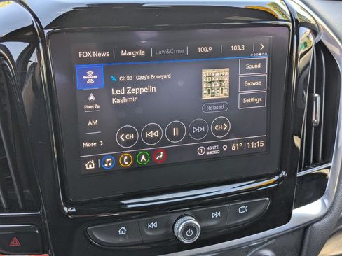 Certified 2022 Chevrolet Traverse LT w/ LT Premium Package AWD/4WD image 23