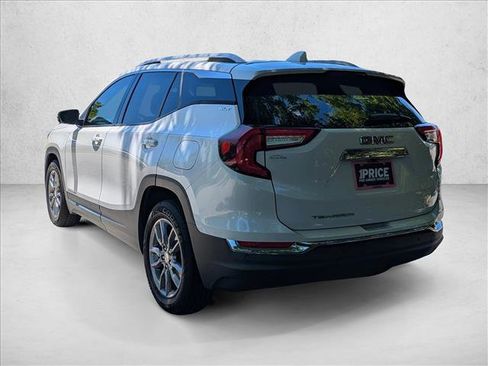 Used 2022 GMC Terrain SLT FWD image 7