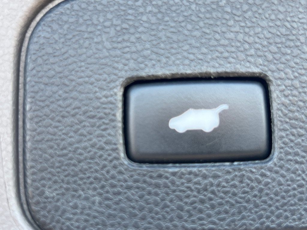 Used 2015 Honda Odyssey Touring image 24