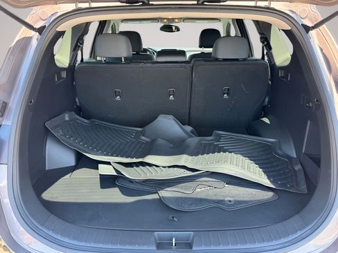 Used 2020 Hyundai Santa Fe SEL FWD image 34