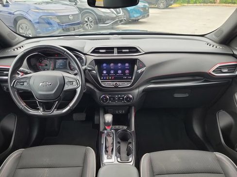 Used 2021 Chevrolet TrailBlazer RS w/ Convenience Package FWD image 14