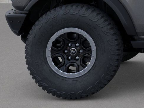 New 2025 Ford Bronco Badlands image 23