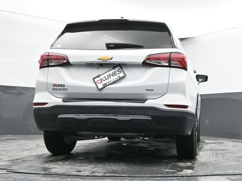 Used 2024 Chevrolet Equinox LT image 47