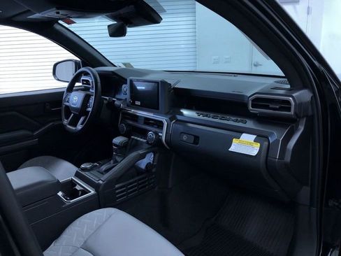 New 2026 Toyota Tacoma SR5 AWD/4WD image 17
