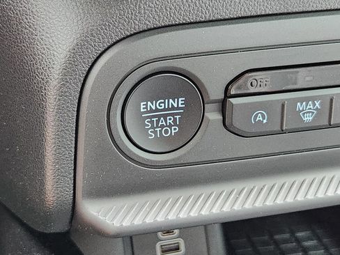 Used 2025 Ford Bronco Sport Badlands AWD/4WD image 12