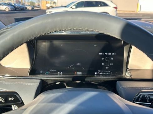 Used 2021 Lincoln Navigator L Black Label w/ Cargo Convenience Package image 23