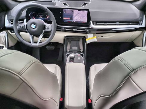 New 2026 BMW X1 xDrive28i w/ Technology Package image 15