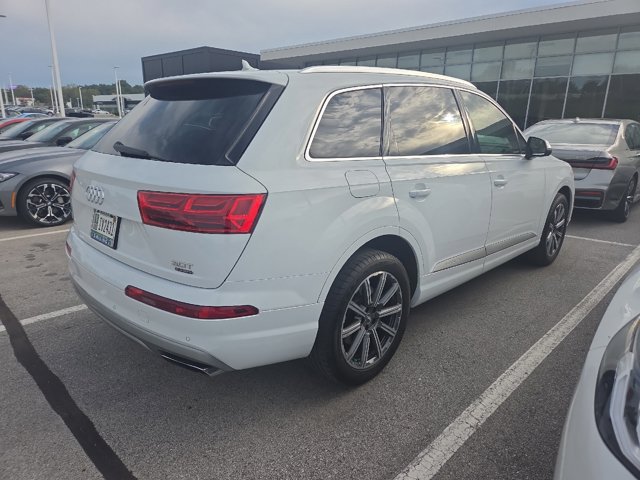 Used 2018 Audi Q7 3.0T Premium Plus w/ Premium Plus Package AWD/4WD image 7