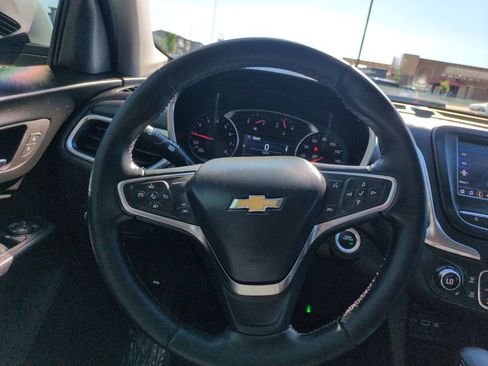 Used 2024 Chevrolet Equinox LT AWD/4WD image 14