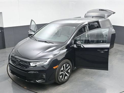 Certified 2025 Honda Odyssey EX-L image 52