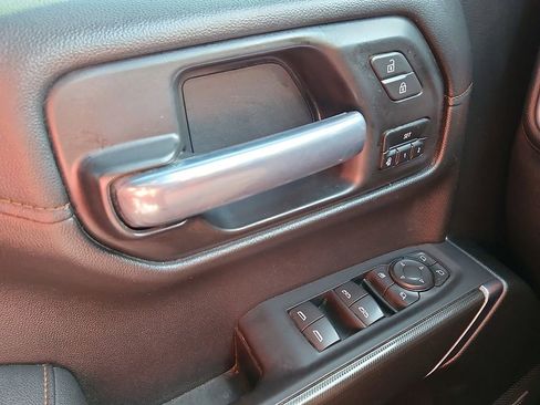 Used 2021 GMC Sierra 1500 AT4 w/ AT4 Preferred Package image 24