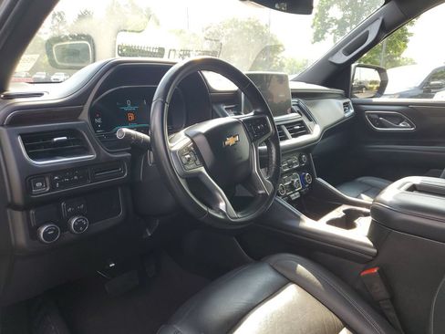 Used 2024 Chevrolet Tahoe LT RWD image 18
