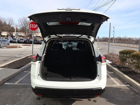 Certified 2025 Nissan Rogue S image 29