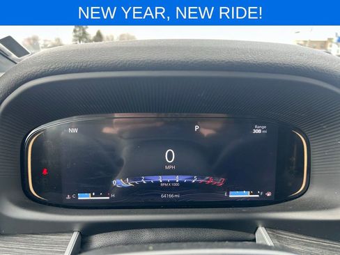 Used 2023 Jeep Wagoneer L Series II image 15