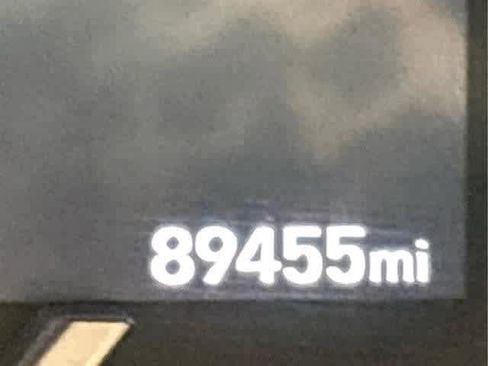 Used 2020 Hyundai Santa Fe Limited image 16