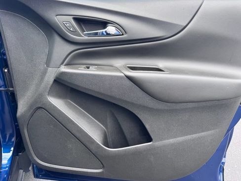 Used 2022 Chevrolet Equinox LT FWD image 28