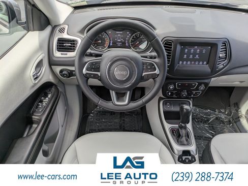 Used 2019 Jeep Compass Latitude w/ Popular Equipment Group FWD image 14