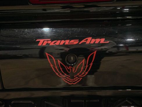Used 2001 Pontiac Firebird Trans Am RWD image 40