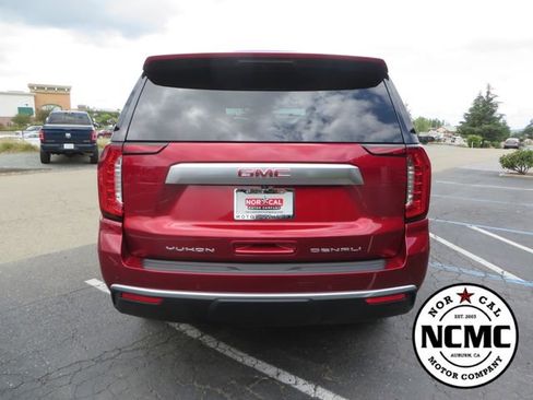 Used 2023 GMC Yukon Denali w/ Max Trailering Package AWD/4WD image 4
